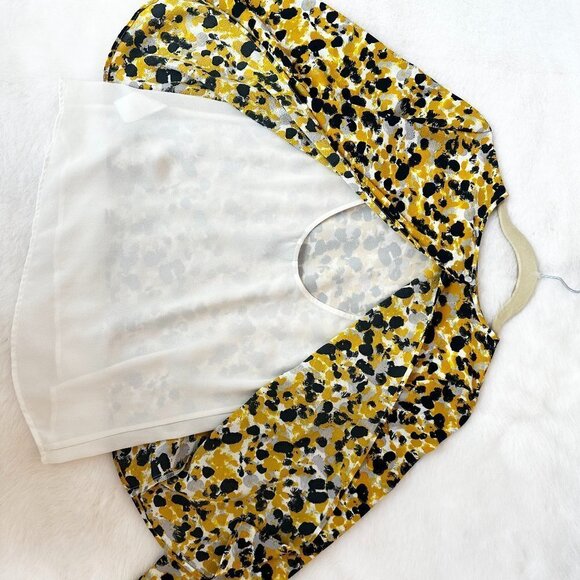 H & M Black and Yellow Print Split Back Women's Blouse Top Size 2 - Picture 3 of 4